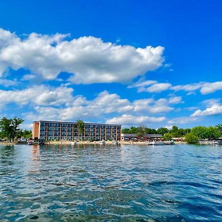 Holiday Inn Detroit Lakes By Ihg Eksteriør billede