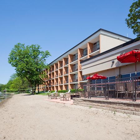 Holiday Inn Detroit Lakes By Ihg Eksteriør billede