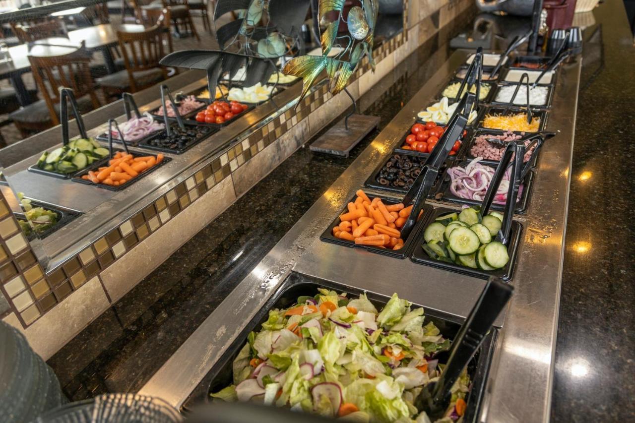 Holiday Inn Detroit Lakes By Ihg Eksteriør billede