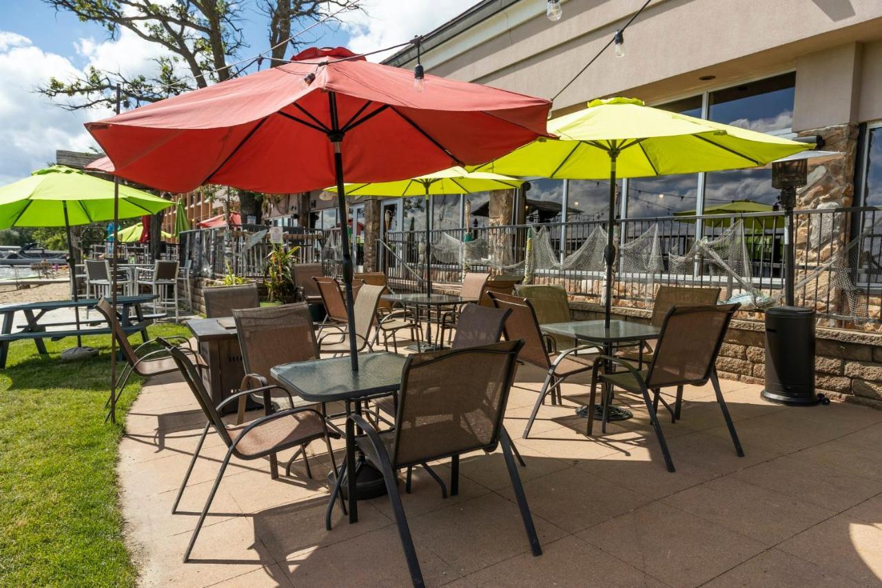Holiday Inn Detroit Lakes By Ihg Eksteriør billede