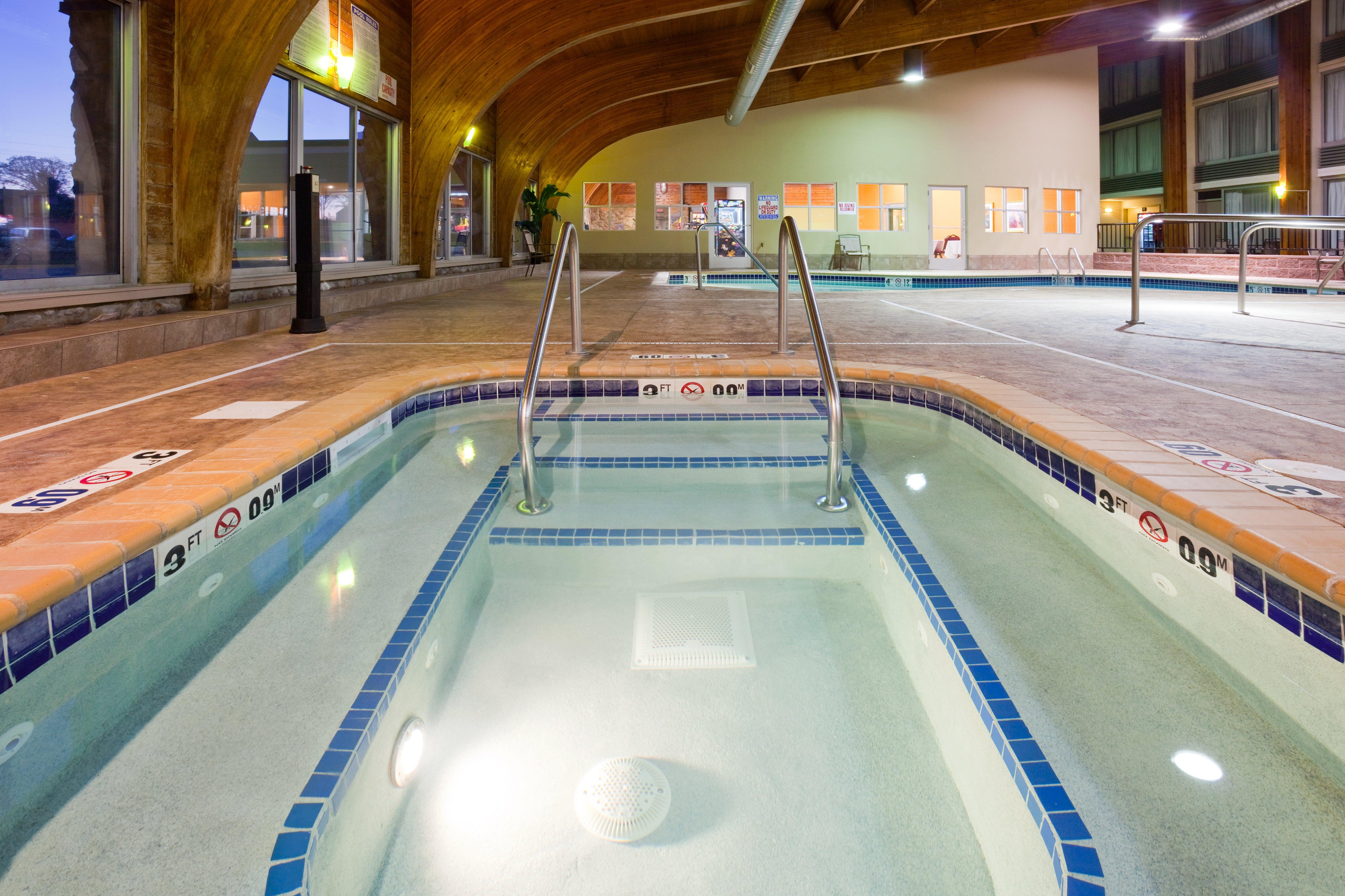 Holiday Inn Detroit Lakes By Ihg Eksteriør billede