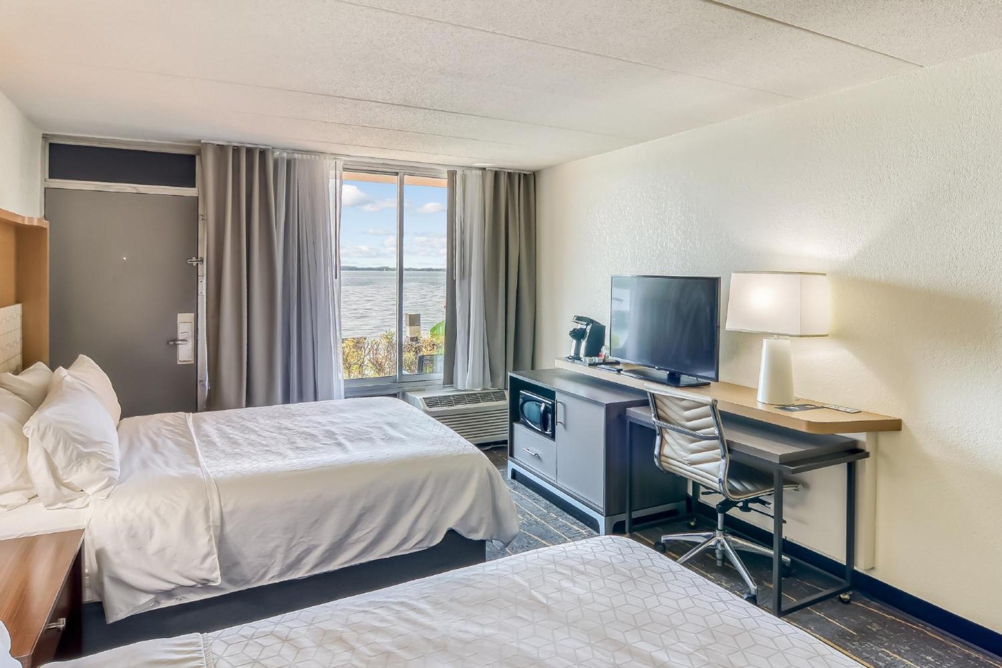 Holiday Inn Detroit Lakes By Ihg Eksteriør billede